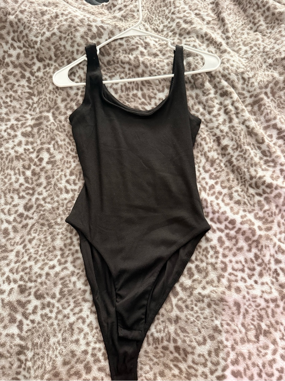 Black Ribbed Scoop-Neck Bodysuit - Women's Basic